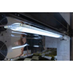 Napoleon Réfrigérateur 135L Pour Cuisine Extérieure Napoléon - Ouverture à Droite -Barbecue Étagères Magasin frigo napoleon 135l porte droite zoom neon